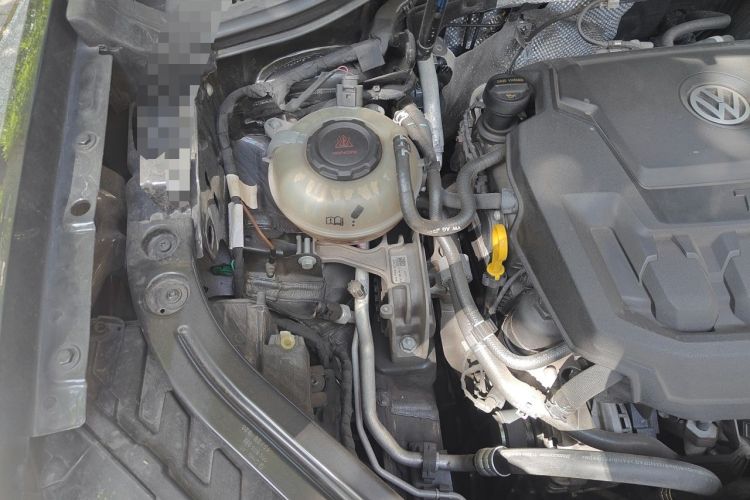 Used Volkswagen Tayron X 2020 330TSI Two-Wheel Drive Luxury Smart Connectivity Version Engine Bay Right
