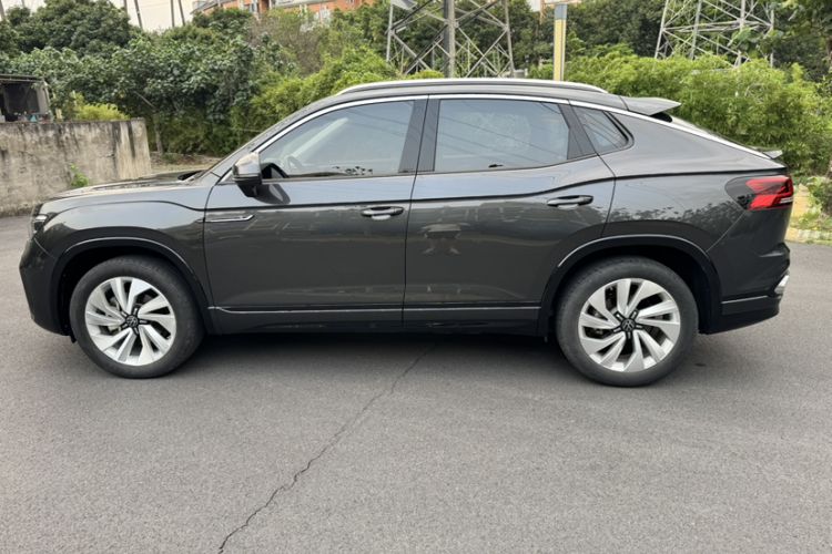 Used Volkswagen Tayron X 2020 330TSI Two-Wheel Drive Luxury Smart Connectivity Version Exterior 1