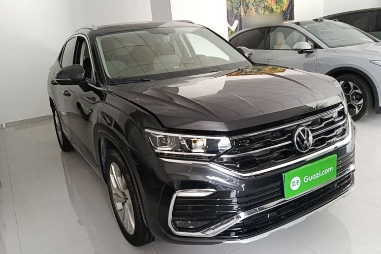 Used Volkswagen Tayron X 2020 330TSI Two-Wheel Drive Luxury Smart Connectivity Version Front Right 45 Deg