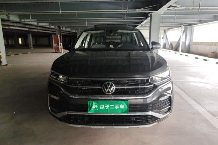 Used Volkswagen Tayron X 2020 330TSI Two-Wheel Drive Luxury Smart Connectivity Version Front