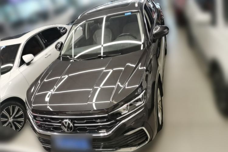 Used Volkswagen Tayron X 2020 330TSI Two-Wheel Drive Luxury Smart Connectivity Version Front