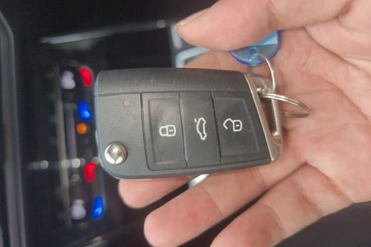 Used Volkswagen Tayron X 2020 330TSI Two-Wheel Drive Luxury Smart Connectivity Version Interior 1