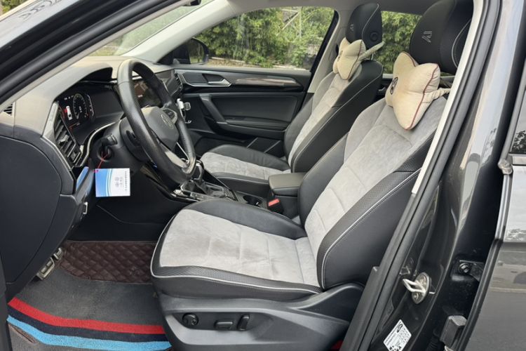 Used Volkswagen Tayron X 2020 330TSI Two-Wheel Drive Luxury Smart Connectivity Version Interior 1