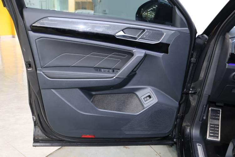 Used Volkswagen Tayron X 2020 380TSI Four-Wheel Drive Flagship Smart Connectivity Version Interior 2