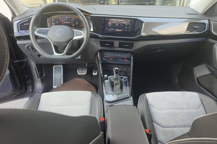 Used Volkswagen Tayron X 2020 330TSI Two-Wheel Drive Luxury Smart Connectivity Version Interior 3