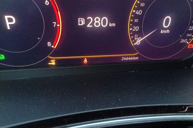 Used Volkswagen Tayron X 2020 330TSI Two-Wheel Drive Luxury Smart Connectivity Version Odometer Close Up