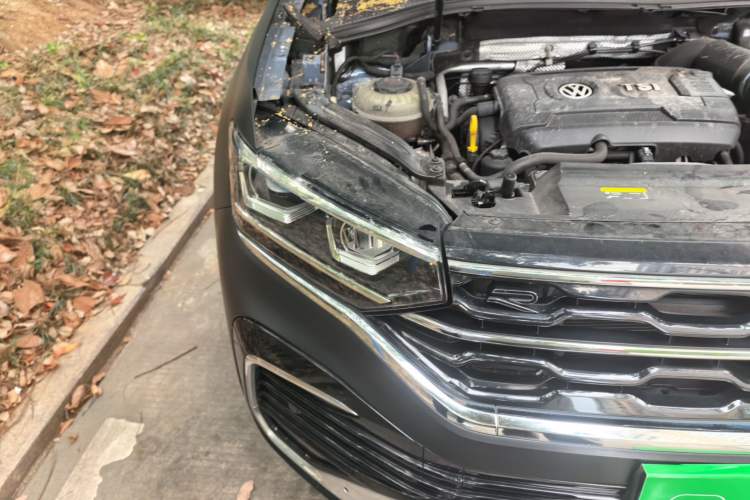 Used Volkswagen Tayron X 2020 380TSI Four-Wheel Drive Prestige Connected Version Right Front Headlight