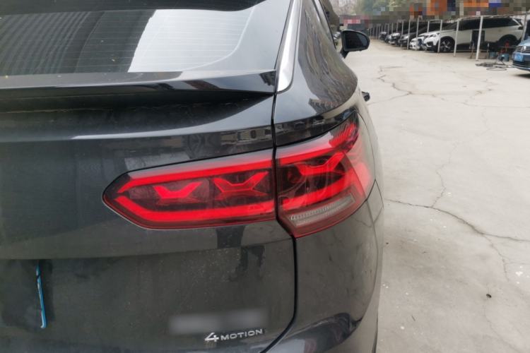 Used Volkswagen Tayron X 2020 380TSI Four-Wheel Drive Flagship Smart Connectivity Version Right Rear Taillight