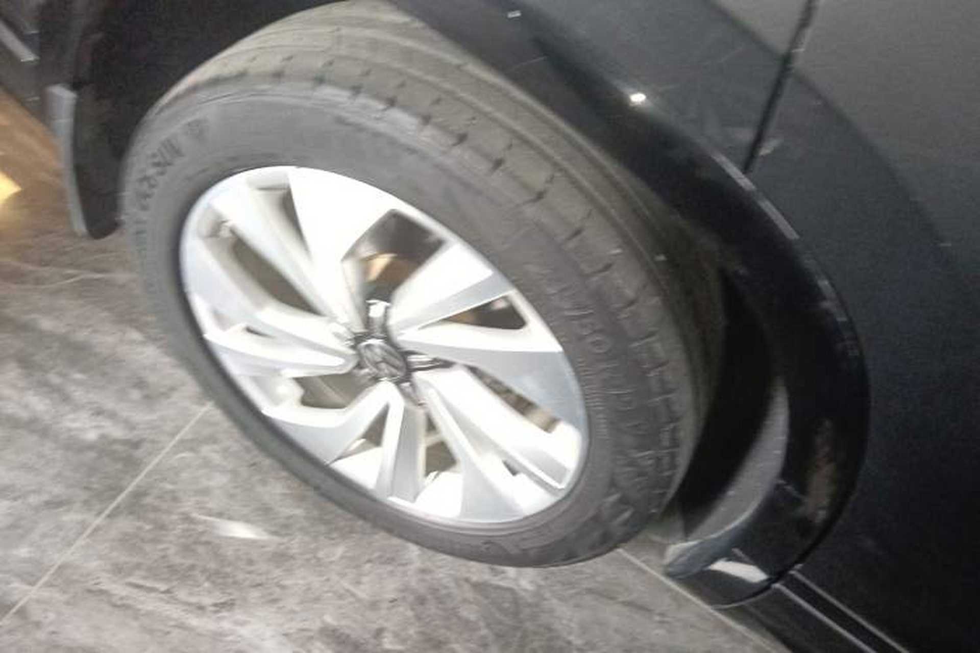 Used Volkswagen Tayron X 2020 330TSI Two-Wheel Drive Luxury Smart Connectivity Version Right Rear Wheel Hub