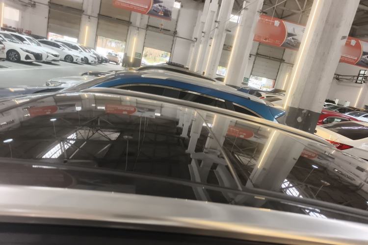 Used Volkswagen Tayron X 2020 330TSI Two-Wheel Drive Luxury Smart Connectivity Version Roof
