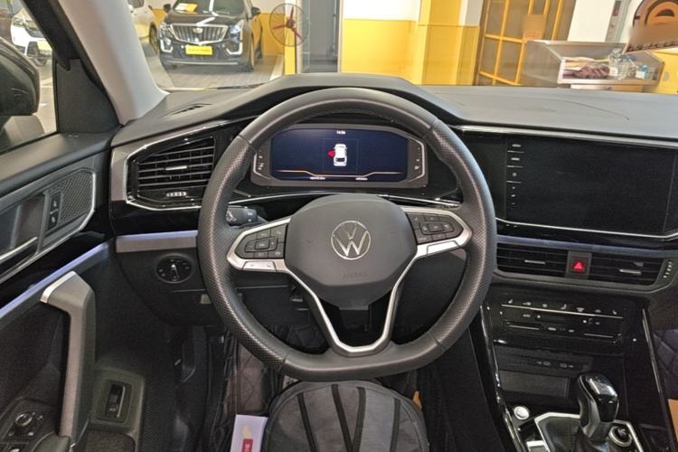 Used Volkswagen Tayron X 2020 330TSI Two-Wheel Drive Luxury Smart Connectivity Version Steering Wheel