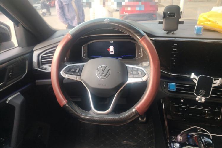 Used Volkswagen Tayron X 2020 380TSI Four-Wheel Drive Flagship Smart Connectivity Version Steering Wheel