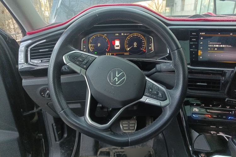 Used Volkswagen Tayron X 2020 330TSI Two-Wheel Drive Luxury Smart Connectivity Version Steering Wheel
