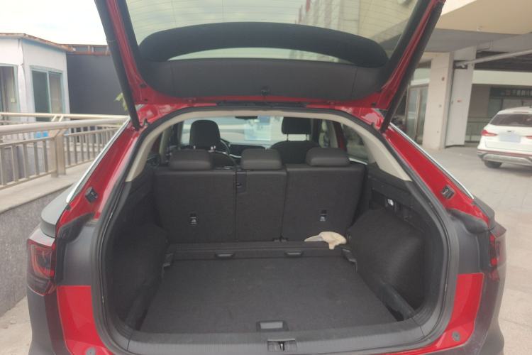 Used Volkswagen Tayron X 2020 330TSI Two-Wheel Drive Luxury Smart Connectivity Version Trunk