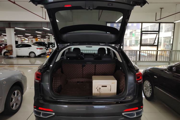 Used Volkswagen Tayron X 2020 330TSI Two-Wheel Drive Luxury Smart Connectivity Version Trunk