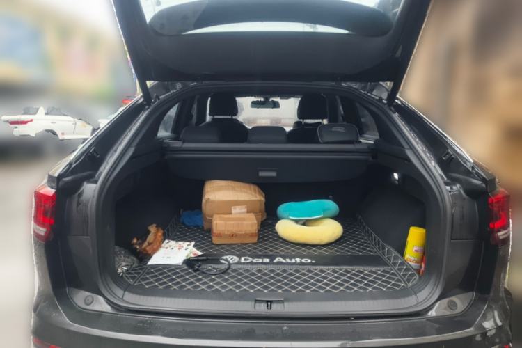 Used Volkswagen Tayron X 2020 330TSI Two-Wheel Drive Flagship Smart Connectivity Version Trunk