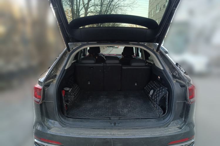 Used Volkswagen Tayron X 2020 330TSI Two-Wheel Drive Luxury Smart Connectivity Version Trunk