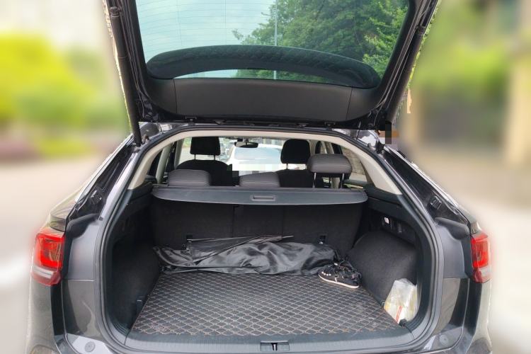Used Volkswagen Tayron X 2020 330TSI Two-Wheel Drive Luxury Smart Connectivity Version Trunk