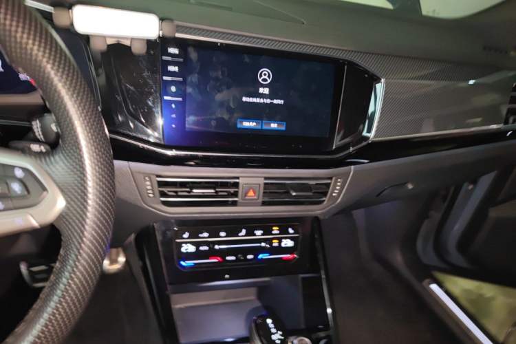 Used Volkswagen Tayron X 2020 380TSI Four-Wheel Drive Dynamic Connect Edition Audio And AC Panel