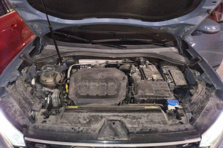 Used Volkswagen Tayron X 2020 330TSI Two-Wheel Drive Luxury Smart Connectivity Version Engine Bay