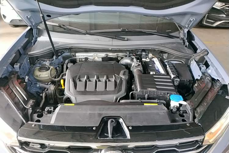 Used Volkswagen Tayron X 2020 330TSI Two-Wheel Drive Luxury Smart Connectivity Version Engine Bay
