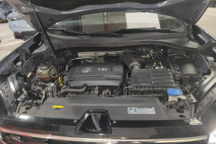Used Volkswagen Tayron X 2020 380TSI Four-Wheel Drive Prestige Connected Version Engine Bay