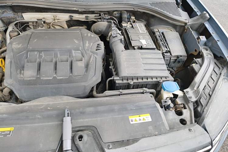 Used Volkswagen Tayron X 2020 330TSI Two-Wheel Drive Luxury Smart Connectivity Version Engine Bay Left