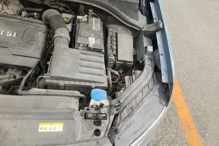 Used Volkswagen Tayron X 2020 380TSI Four-Wheel Drive Flagship Smart Connectivity Version Engine Bay Left