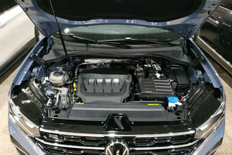 Used Volkswagen Tayron X 2020 330TSI Two-Wheel Drive Flagship Smart Connectivity Version Engine Bay