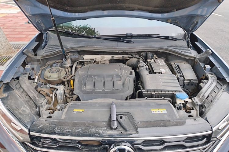 Used Volkswagen Tayron X 2020 330TSI Two-Wheel Drive Luxury Smart Connectivity Version Engine Bay