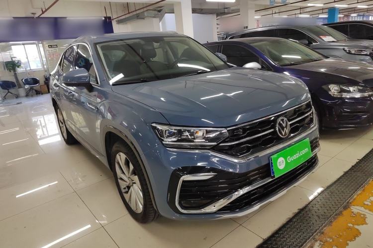 Used Volkswagen Tayron X 2020 330TSI Two-Wheel Drive Luxury Smart Connectivity Version Front Right 45 Deg