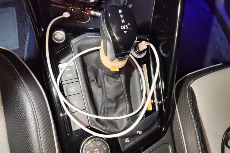 Used Volkswagen Tayron X 2020 380TSI Four-Wheel Drive Prestige Connected Version Gear Lever