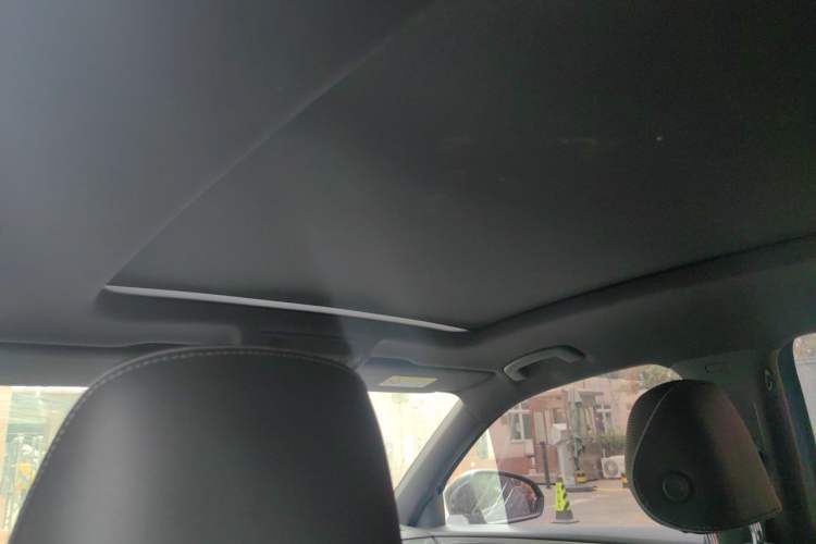 Used Volkswagen Tayron X 2020 330TSI Two-Wheel Drive Flagship Smart Connectivity Version Headliner