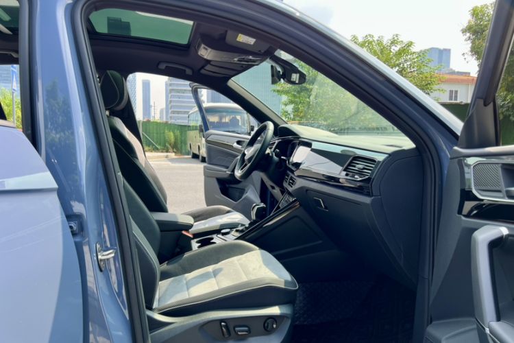 Used Volkswagen Tayron X 2020 380TSI Four-Wheel Drive Dynamic Connect Edition Interior 2