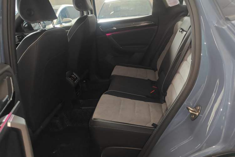 Used Volkswagen Tayron X 2020 330TSI Two-Wheel Drive Flagship Smart Connectivity Version Interior 4
