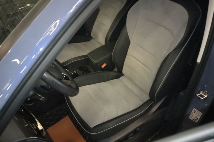 Used Volkswagen Tayron X 2020 330TSI Two-Wheel Drive Luxury Smart Connectivity Version Left Front Seat