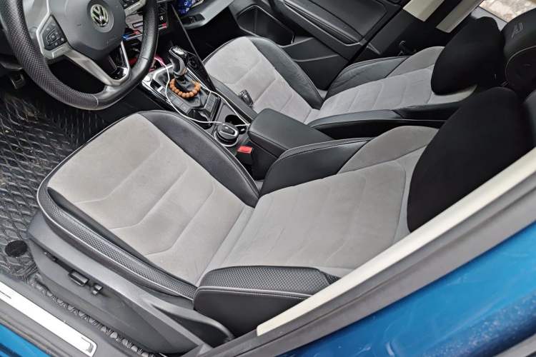 Used Volkswagen Tayron X 2020 330TSI Two-Wheel Drive Luxury Smart Connectivity Version Left Front Seat