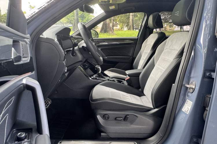Used Volkswagen Tayron X 2020 380TSI Four-Wheel Drive Flagship Smart Connectivity Version Left Front Seat