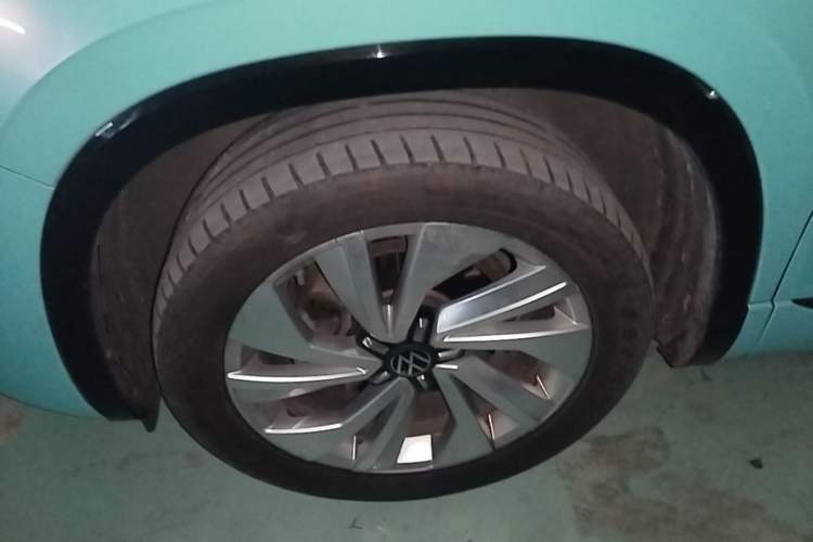 Used Volkswagen Tayron X 2020 330TSI Two-Wheel Drive Luxury Smart Connectivity Version Left Front Wheel Hub