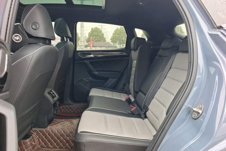 Used Volkswagen Tayron X 2020 380TSI Four-Wheel Drive Prestige Connected Version Left Rear Seat