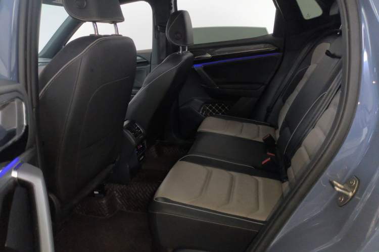 Used Volkswagen Tayron X 2020 380TSI Four-Wheel Drive Prestige Connected Version Left Rear Seat