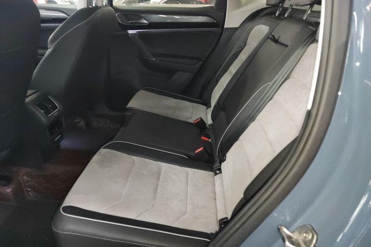 Used Volkswagen Tayron X 2020 330TSI Two-Wheel Drive Luxury Smart Connectivity Version Left Rear Seat