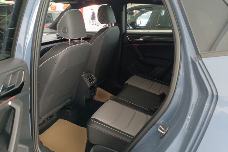 Used Volkswagen Tayron X 2020 380TSI Four-Wheel Drive Prestige Connected Version Left Rear Seat