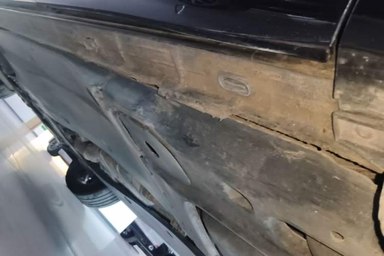 Used Volkswagen Tayron X 2020 380TSI Four-Wheel Drive Prestige Connected Version Left Side Sill