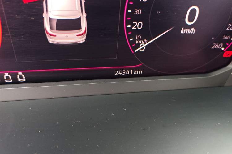 Used Volkswagen Tayron X 2020 380TSI Four-Wheel Drive Prestige Connected Version Odometer Close Up