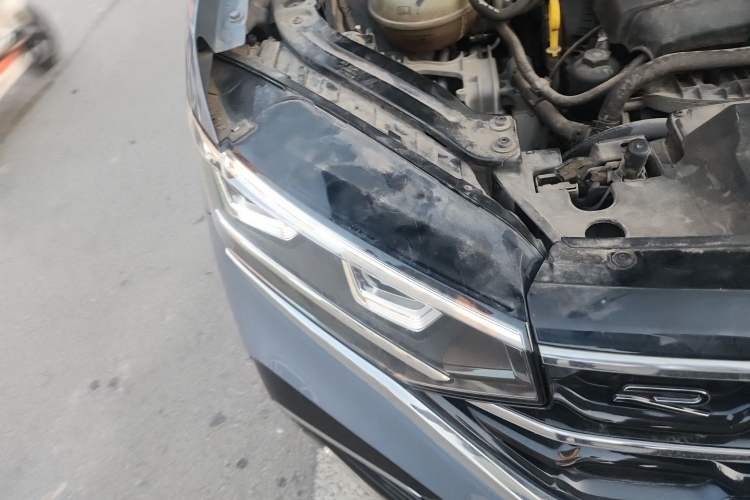 Used Volkswagen Tayron X 2020 380TSI Four-Wheel Drive Prestige Connected Version Right Front Headlight