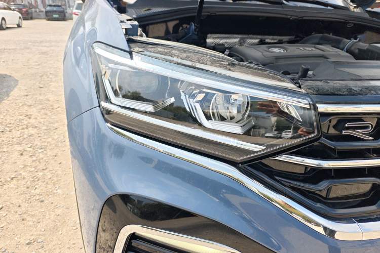 Used Volkswagen Tayron X 2020 380TSI Four-Wheel Drive Prestige Connected Version Right Front Headlight