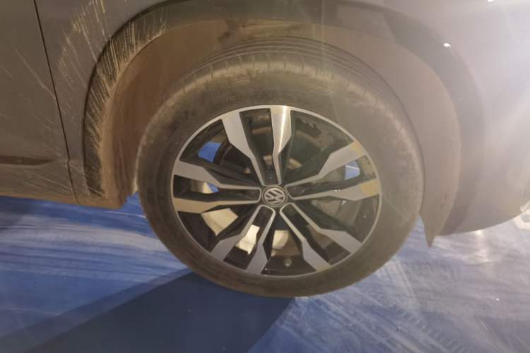 Used Volkswagen Tayron X 2020 380TSI Four-Wheel Drive Dynamic Connect Edition Right Front Wheel Hub