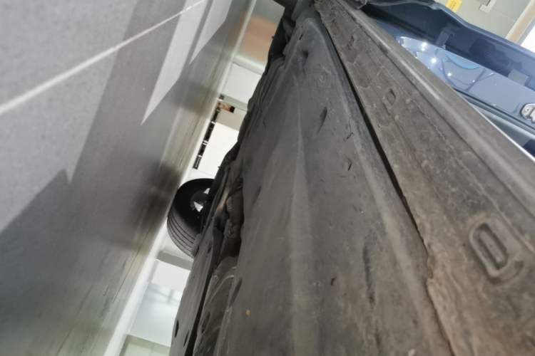 Used Volkswagen Tayron X 2020 380TSI Four-Wheel Drive Prestige Connected Version Right Side Sill
