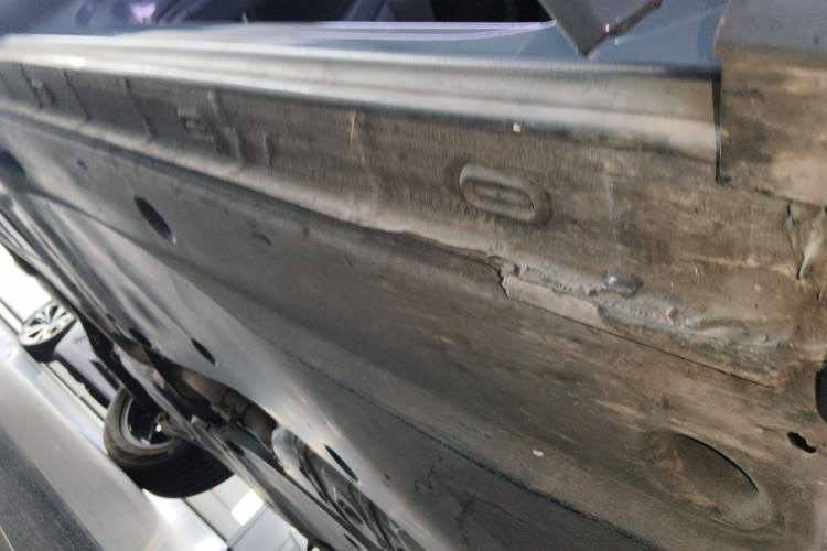 Used Volkswagen Tayron X 2020 380TSI Four-Wheel Drive Prestige Connected Version Right Side Sill